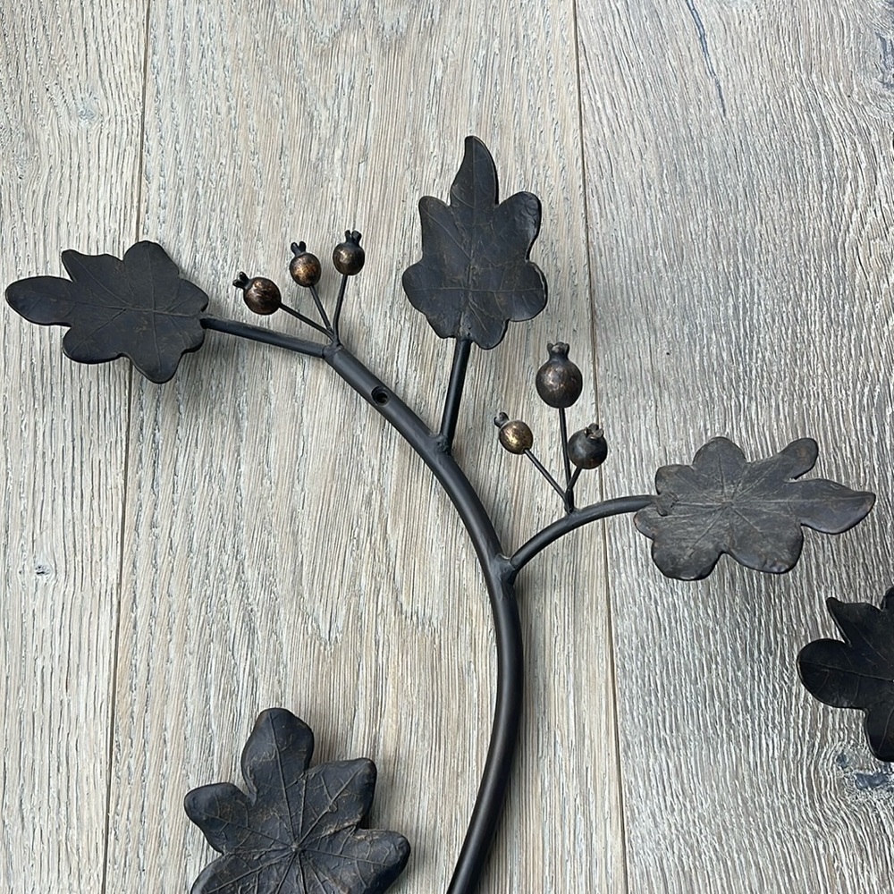 (2) Pottery Barn Bronze Metal Vine/Leaf Candle Sconces.Holds a 3”Wx 4”H Candle. - Picture 4 of 7